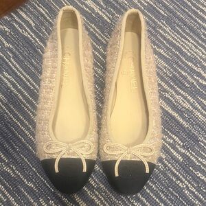 CHANEL Pink Tweed Ballet Flats with Black Cap Toe